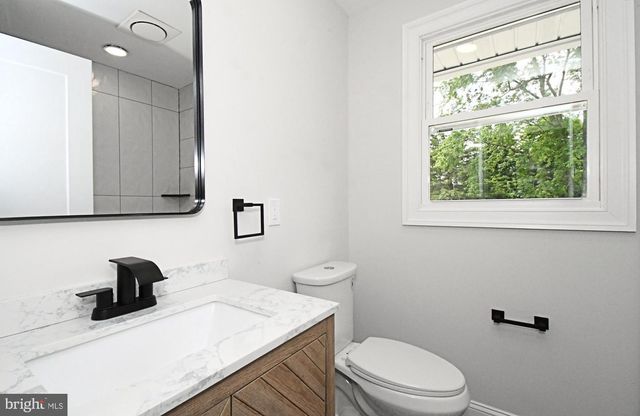 1554 PARK DR, Jamison, PA 18929