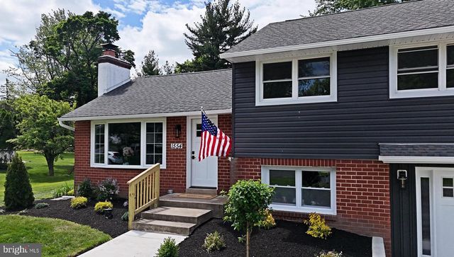 1554 PARK DR, Jamison, PA 18929