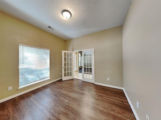 1907 W Welsford Drive, Spring, TX 77386