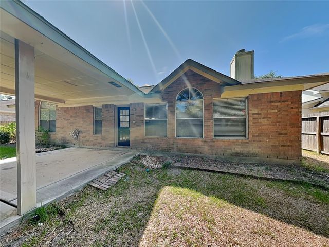 1907 W Welsford Drive, Spring, TX 77386
