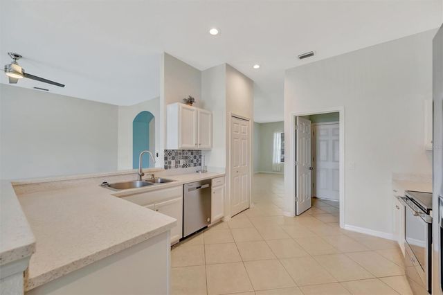 4802 BOOKELIA CIRCLE, Bradenton, FL 34203