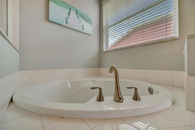 4802 BOOKELIA CIRCLE, Bradenton, FL 34203