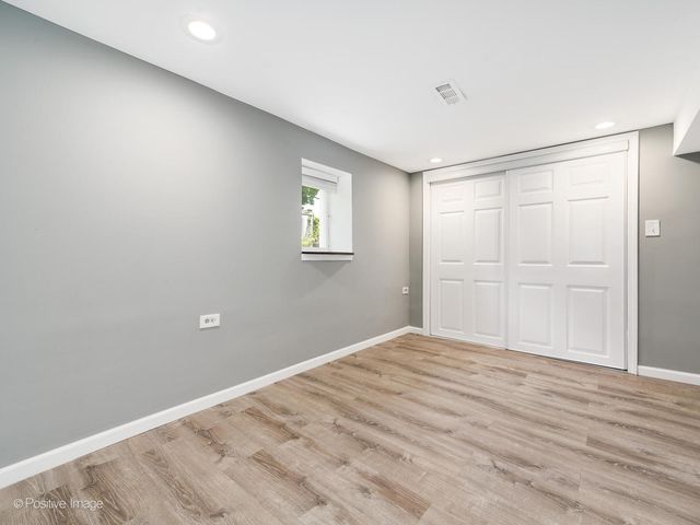 827 Thomas Avenue, Forest Park, IL 60130