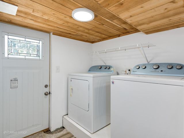 827 Thomas Avenue, Forest Park, IL 60130