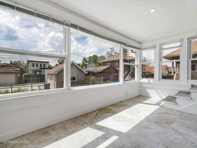 827 Thomas Avenue, Forest Park, IL 60130