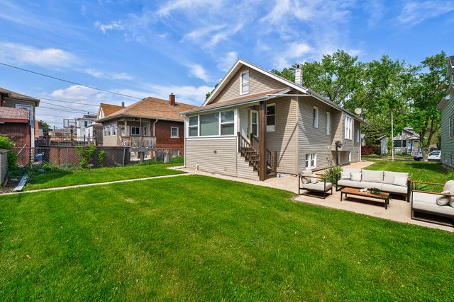 827 Thomas Avenue, Forest Park, IL 60130