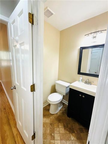 3500 Eagle Landing Drive, Snellville, GA 30039