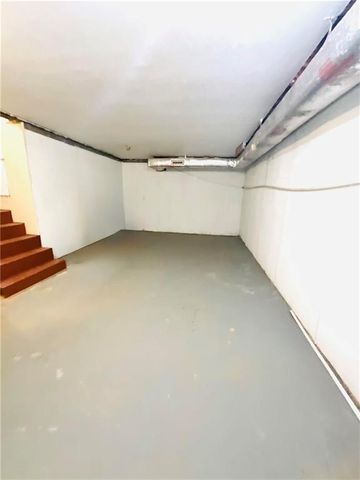 3500 Eagle Landing Drive, Snellville, GA 30039