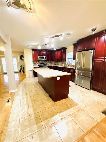 3500 Eagle Landing Drive, Snellville, GA 30039