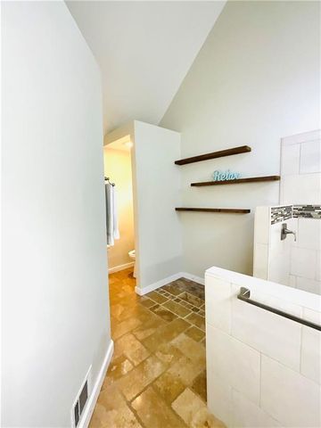 3500 Eagle Landing Drive, Snellville, GA 30039