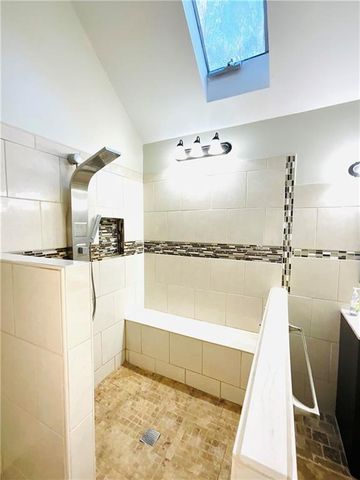 3500 Eagle Landing Drive, Snellville, GA 30039