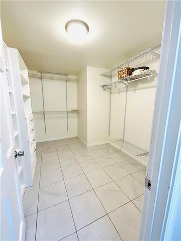 3500 Eagle Landing Drive, Snellville, GA 30039