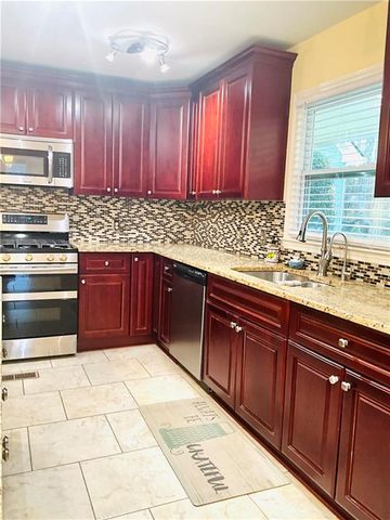 3500 Eagle Landing Drive, Snellville, GA 30039