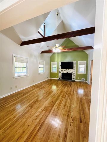 3500 Eagle Landing Drive, Snellville, GA 30039