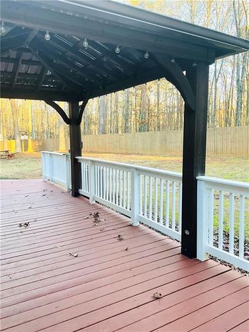 3500 Eagle Landing Drive, Snellville, GA 30039