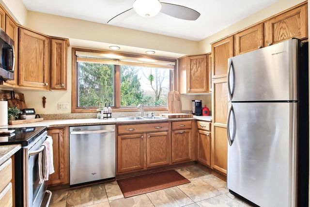 1713 Miller COURT, Lake Geneva, WI 53147