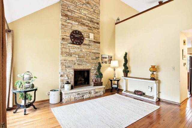 1713 Miller COURT, Lake Geneva, WI 53147