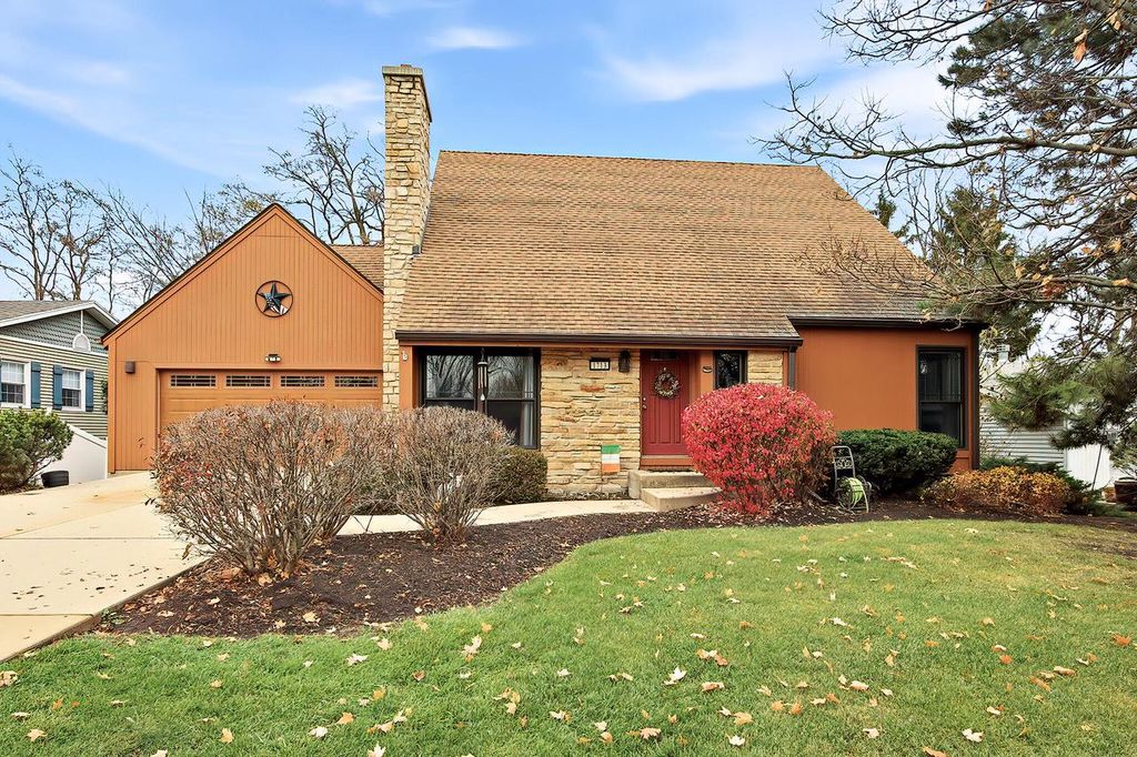 1713 Miller COURT, Lake Geneva, WI 53147