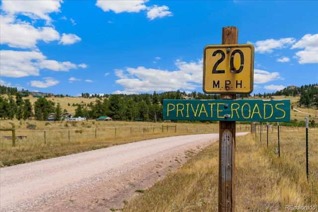 569 Gordon Court, Livermore, CO 80536