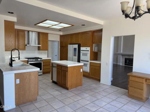 841 Rosebud Drive, Oxnard, CA 93036