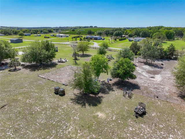 8507 STRAWBERRY FIELDS COURT, Howey In The Hills, FL 34737