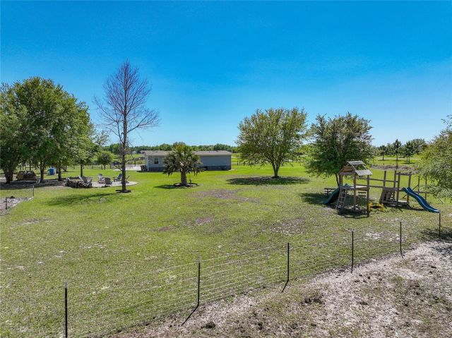 8507 STRAWBERRY FIELDS COURT, Howey In The Hills, FL 34737