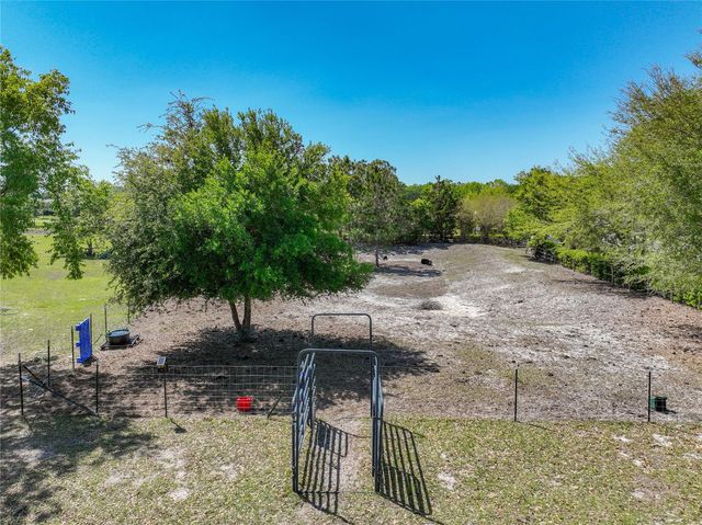 8507 STRAWBERRY FIELDS COURT, Howey In The Hills, FL 34737