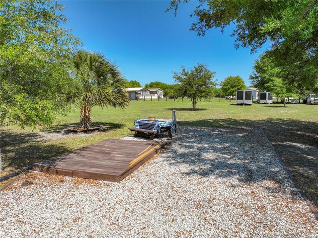 8507 STRAWBERRY FIELDS COURT, Howey In The Hills, FL 34737