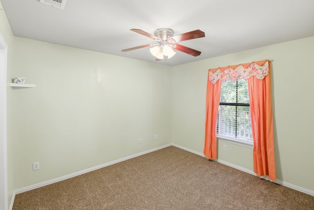 1232 Hayden Lane, Savannah, TX 76227