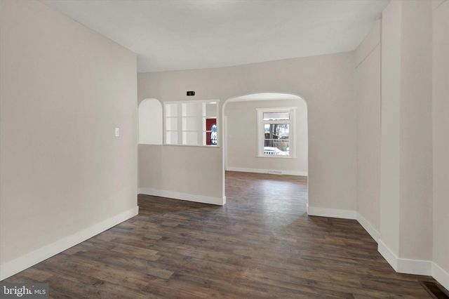 517 W 5TH ST, Pennsburg, PA 18073