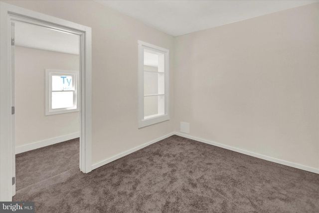 517 W 5TH ST, Pennsburg, PA 18073