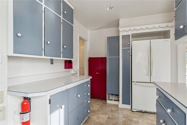 231 N Monroe St, Lisbon, IA 52253