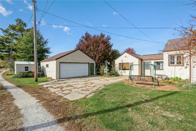 231 N Monroe St, Lisbon, IA 52253