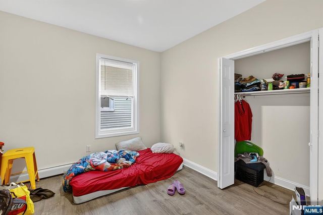 78 Treacy Avenue, Newark, NJ 07108