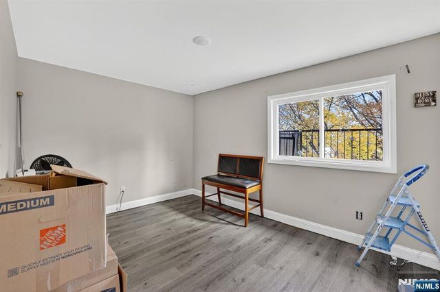 78 Treacy Avenue, Newark, NJ 07108