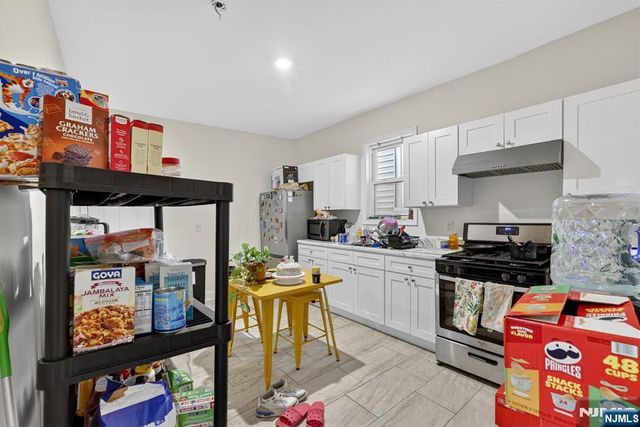 78 Treacy Avenue, Newark, NJ 07108