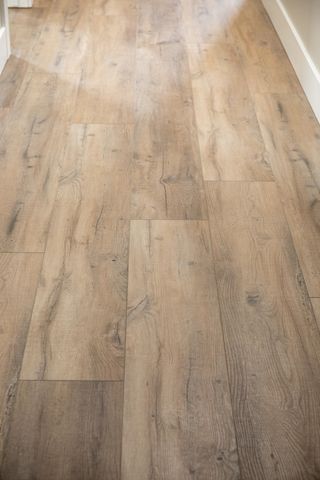 872 Vienna Way, East Bay Twp, MI 49696