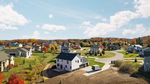 872 Vienna Way, East Bay Twp, MI 49696