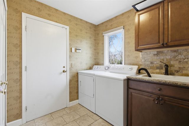 38457 James Drive, Clinton Township, MI 48036
