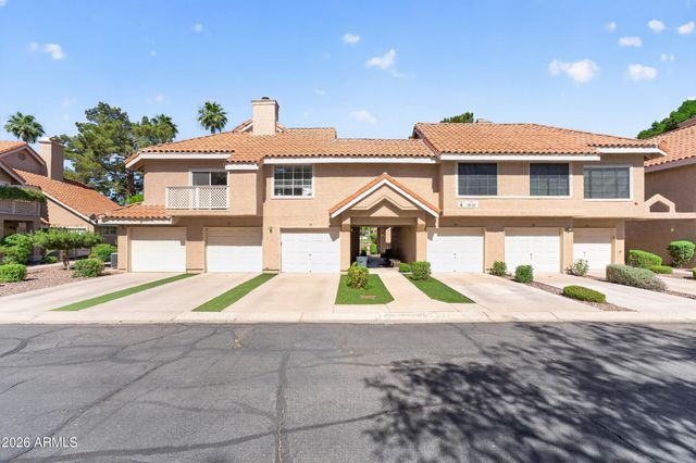 1633 E LAKESIDE Drive 25, Gilbert, AZ 85234