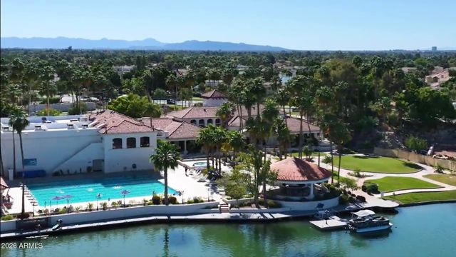 1633 E LAKESIDE Drive 25, Gilbert, AZ 85234