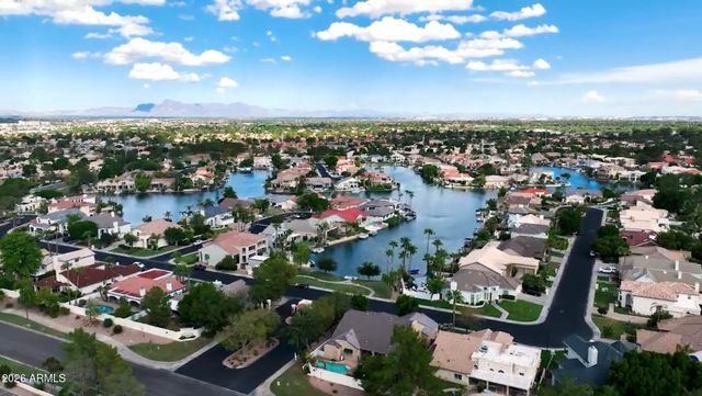 1633 E LAKESIDE Drive 25, Gilbert, AZ 85234