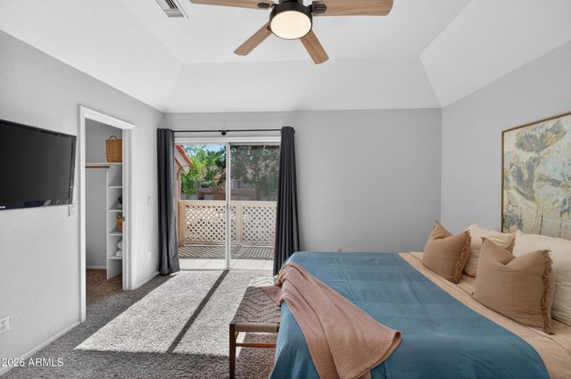 1633 E LAKESIDE Drive 25, Gilbert, AZ 85234
