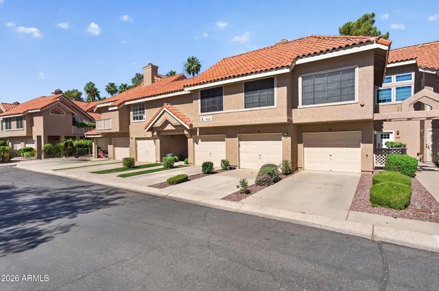 1633 E LAKESIDE Drive 25, Gilbert, AZ 85234