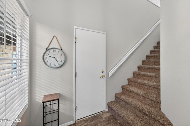 1633 E LAKESIDE Drive 25, Gilbert, AZ 85234