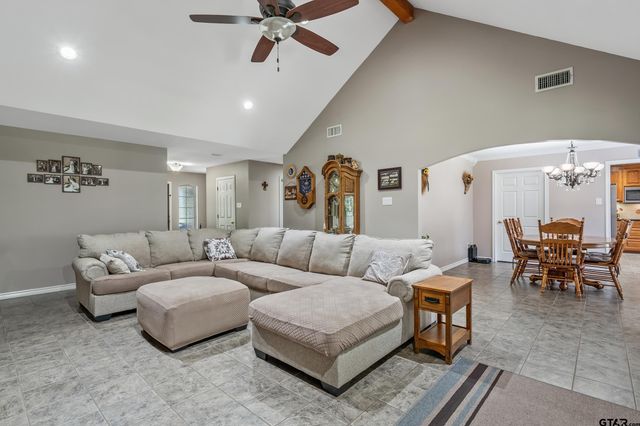 19135 Bynum, Flint, TX 75762