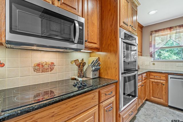 19135 Bynum, Flint, TX 75762