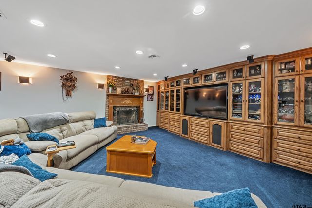 19135 Bynum, Flint, TX 75762