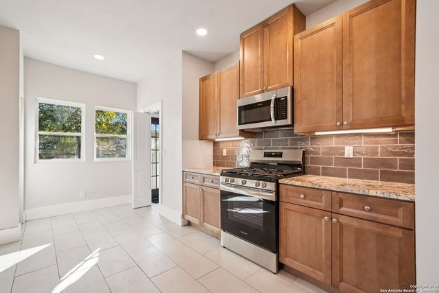 524 Hunstock, San Antonio, TX 78210