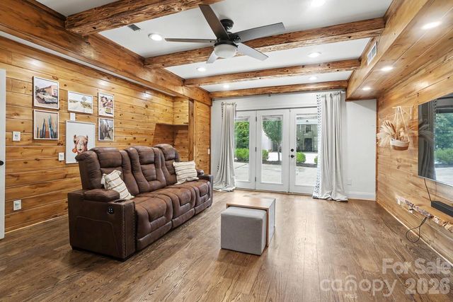 3524 Mill Pond Road, Charlotte, NC 28226